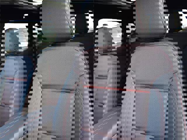 New 2025 Chevrolet Blazer RS w/ Driver Confidence II Package image 24