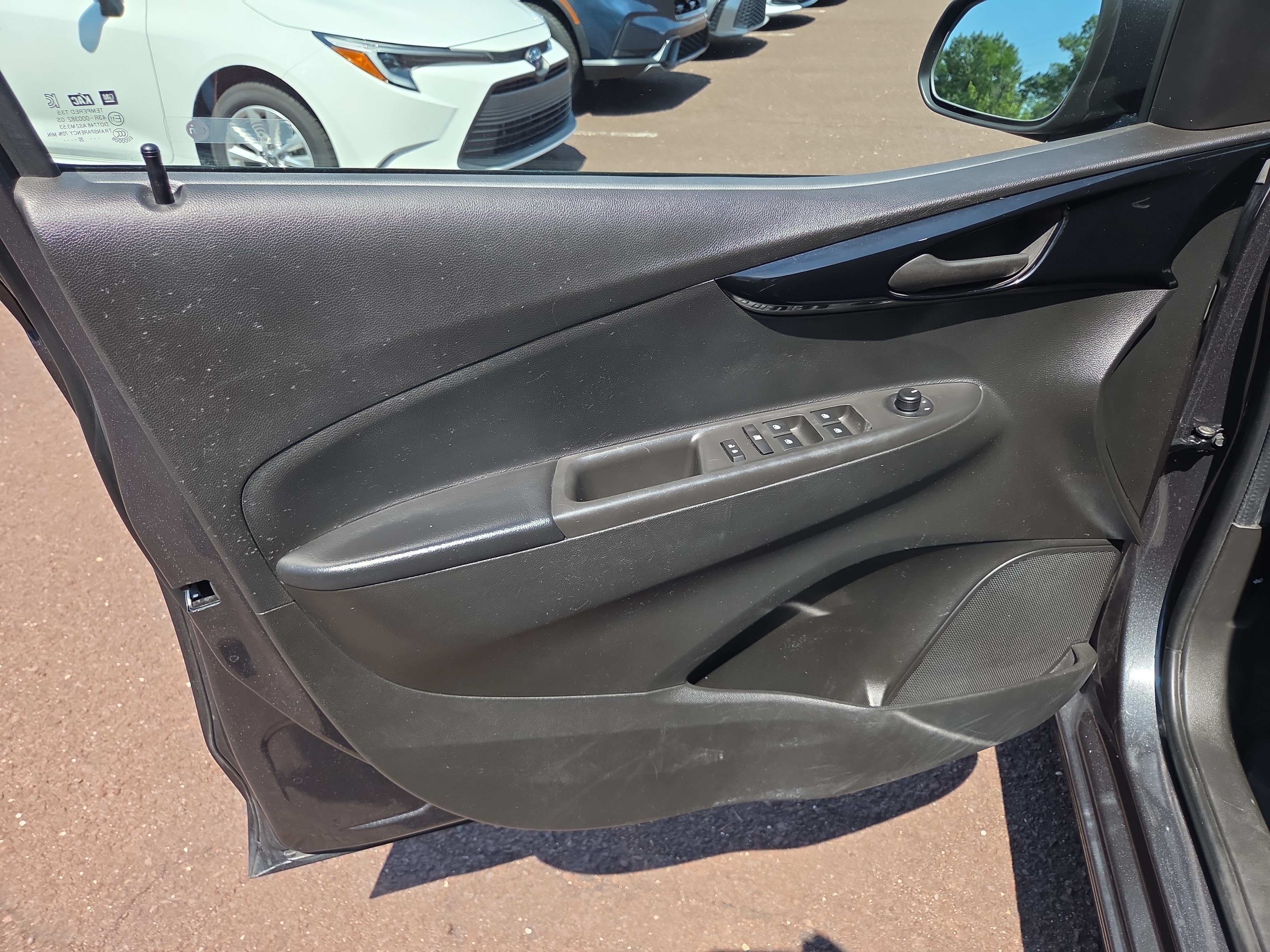 Used 2021 Chevrolet Spark LT FWD image 14