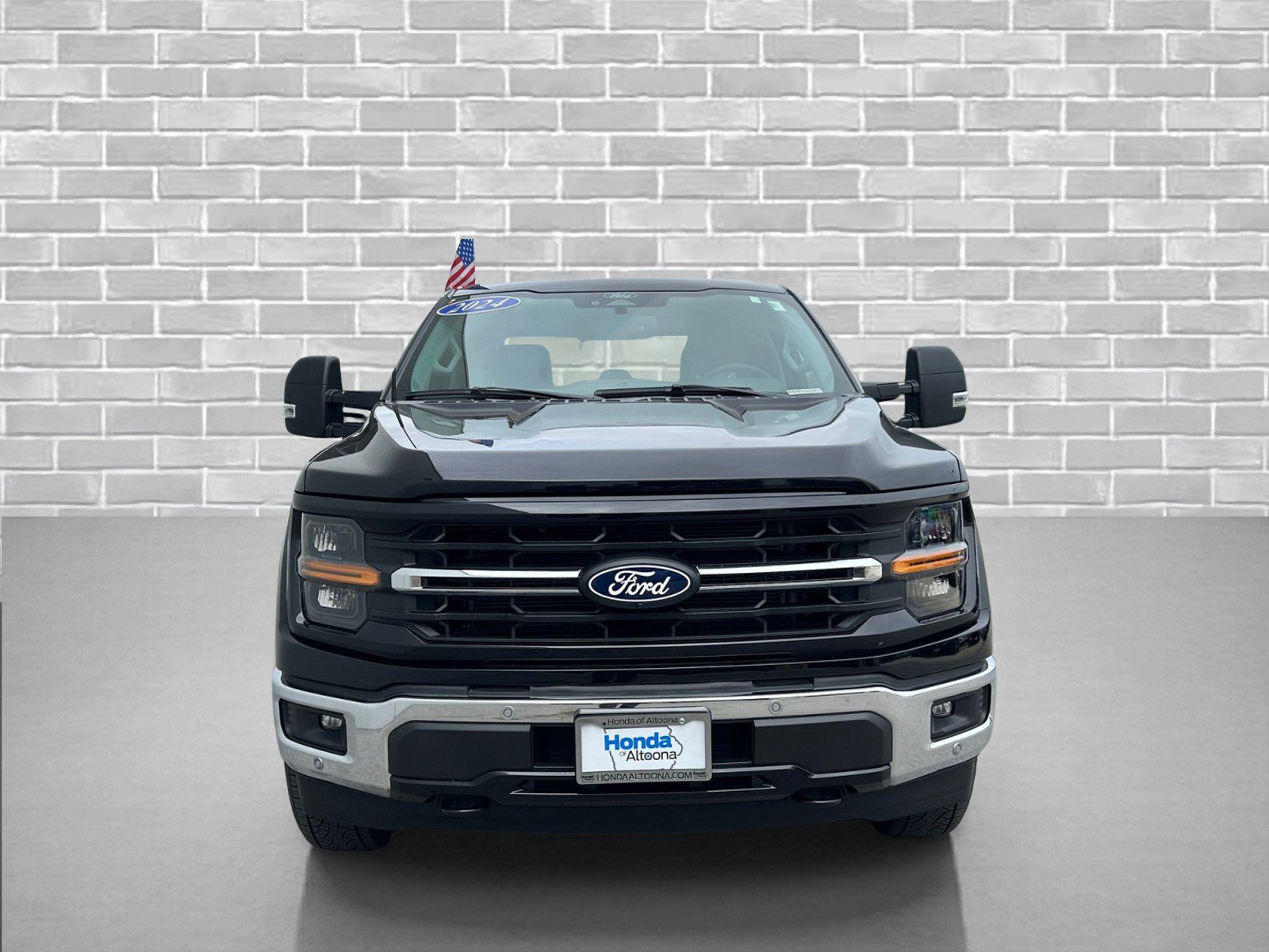 Used 2024 Ford F150 XLT w/ Equipment Group 302A MID image 7