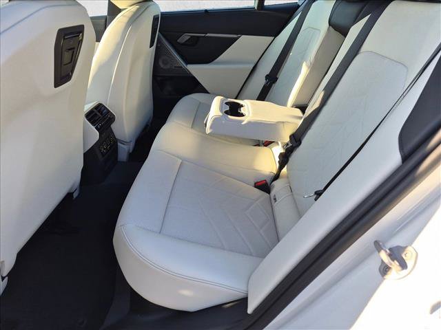 New 2027 BMW 550e xDrive w/ Executive Package AWD/4WD image 14