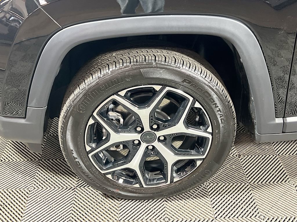 Used 2026 Jeep Compass Limited AWD/4WD image 27