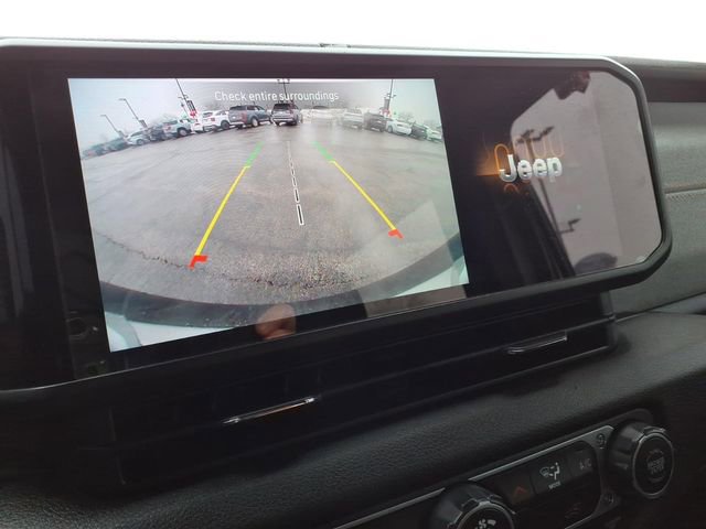 Used 2024 Jeep Wrangler Sport S image 21