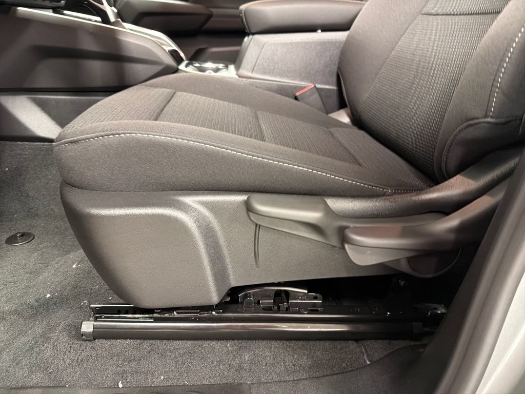 New 2026 GMC Canyon Elevation w/ Convenience Package RWD image 22