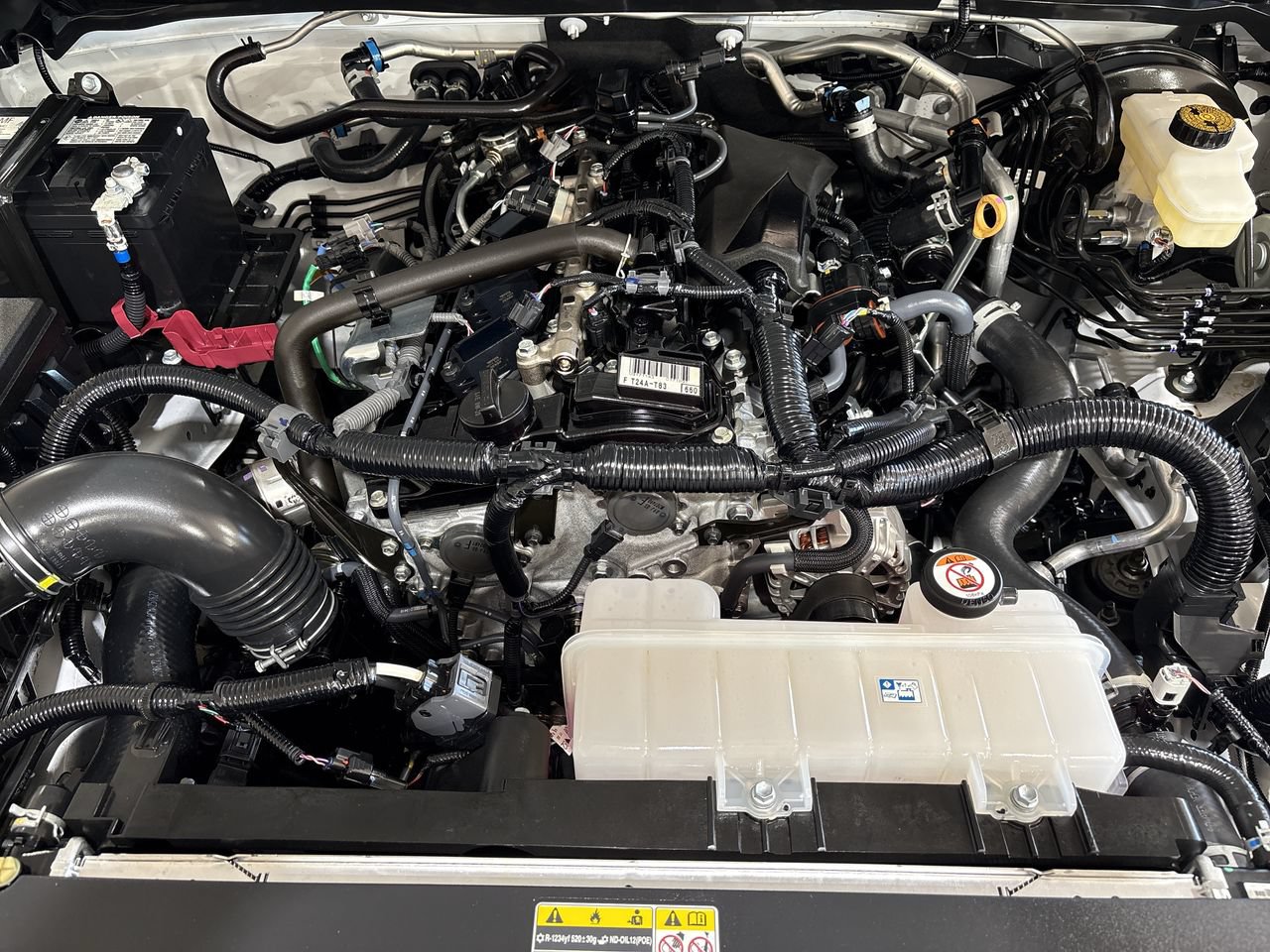 Certified 2025 Toyota Tacoma SR5 AWD/4WD image 26