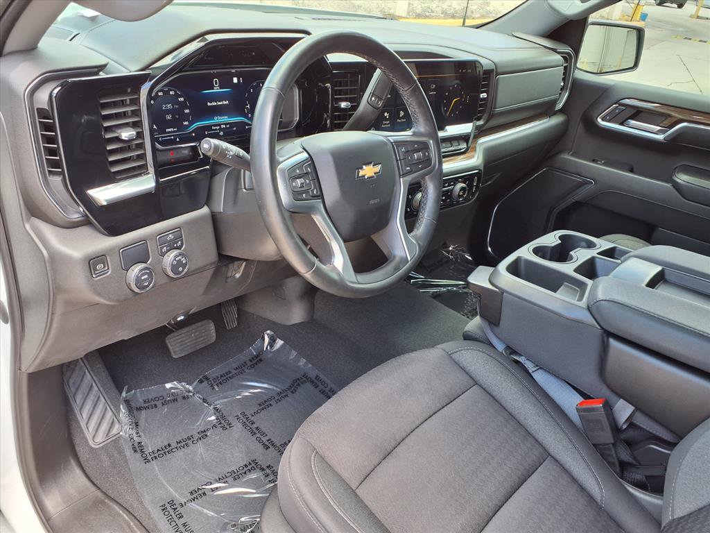 Used 2023 Chevrolet Silverado 1500 LT w/ Protection Package RWD image 17