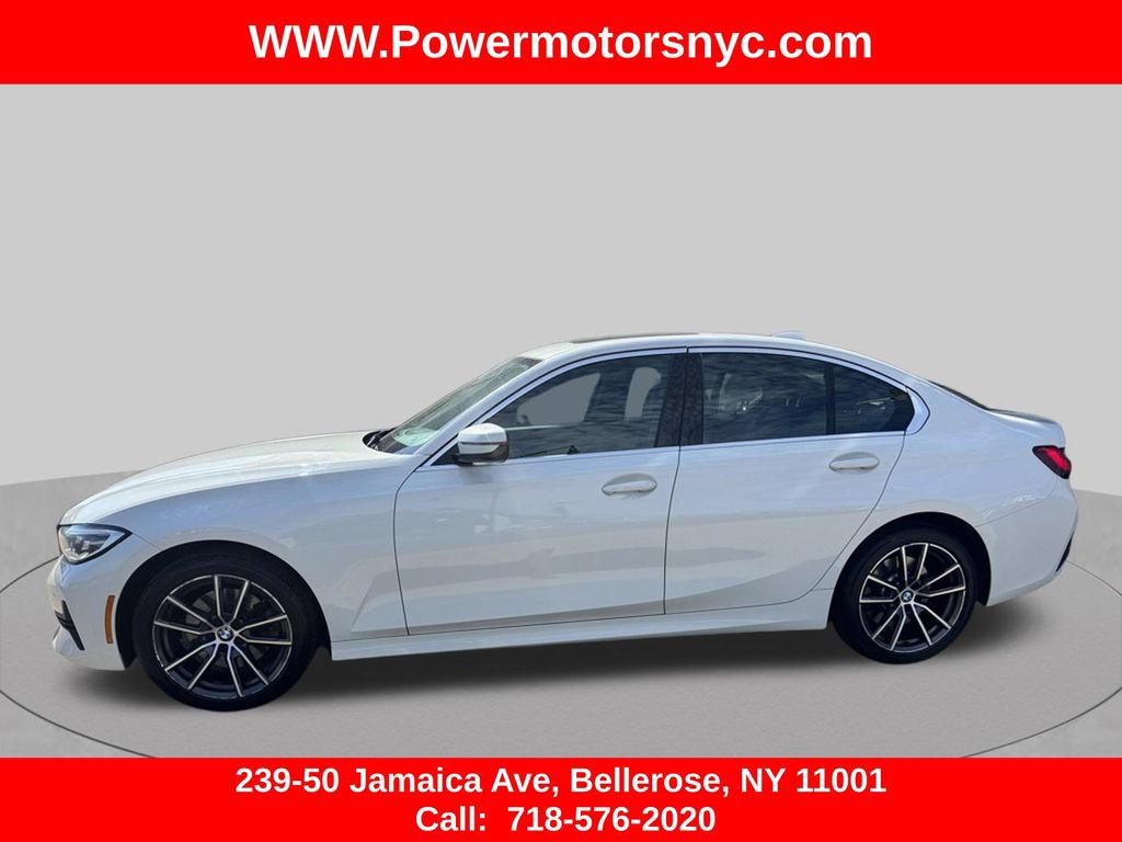 Used 2021 BMW 330i xDrive Sedan w/ Convenience Package AWD/4WD image 2