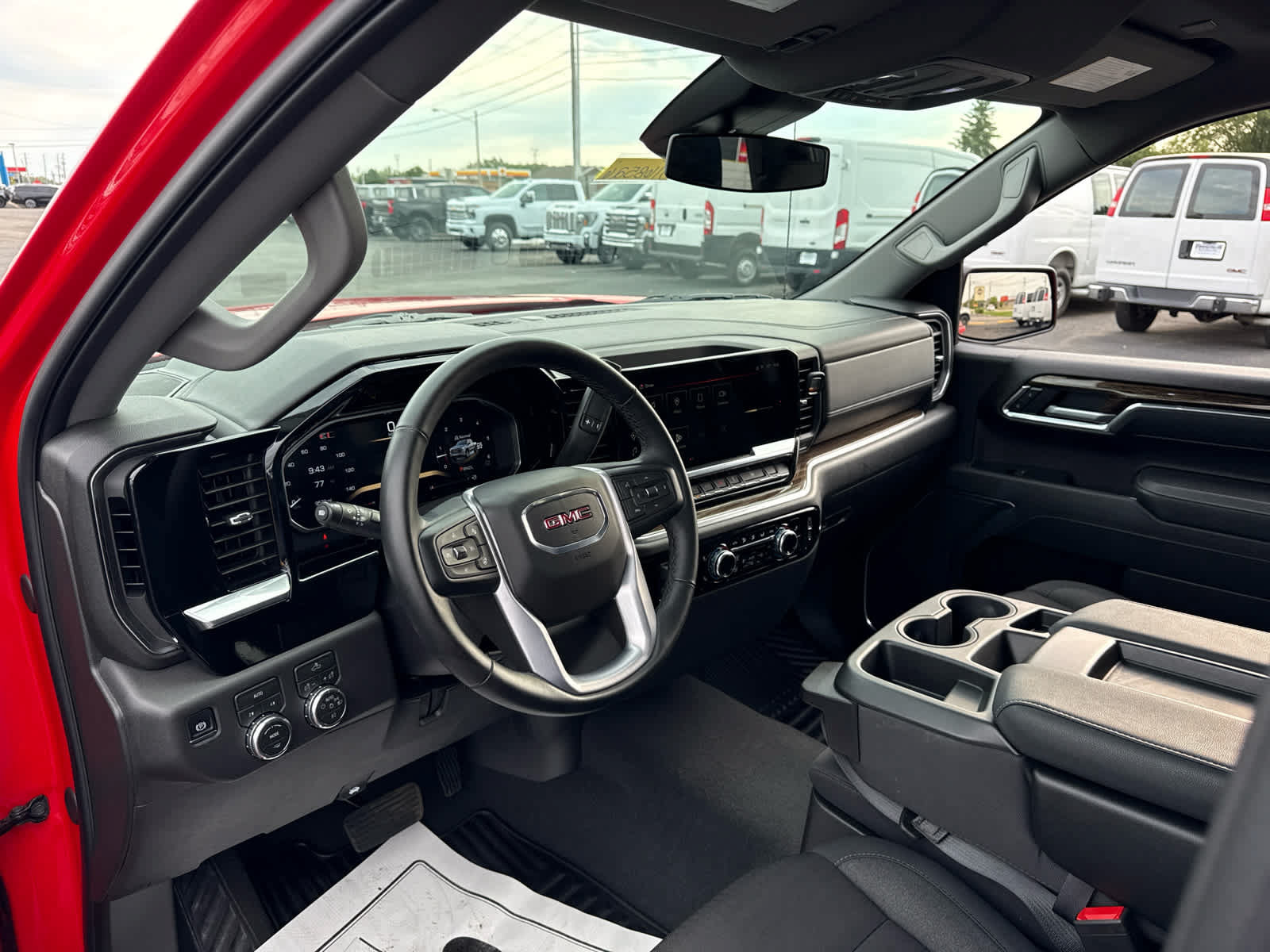 Certified 2026 GMC Sierra 1500 Elevation AWD/4WD image 13