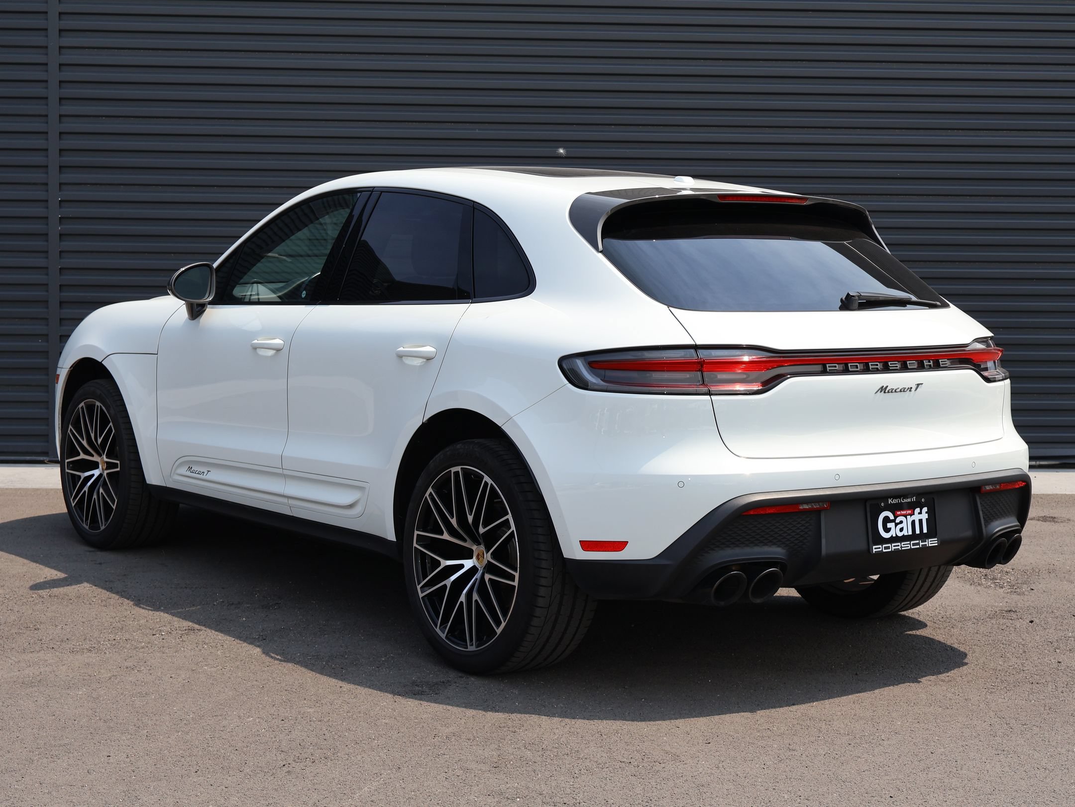Certified 2023 Porsche Macan Turbo AWD/4WD image 3