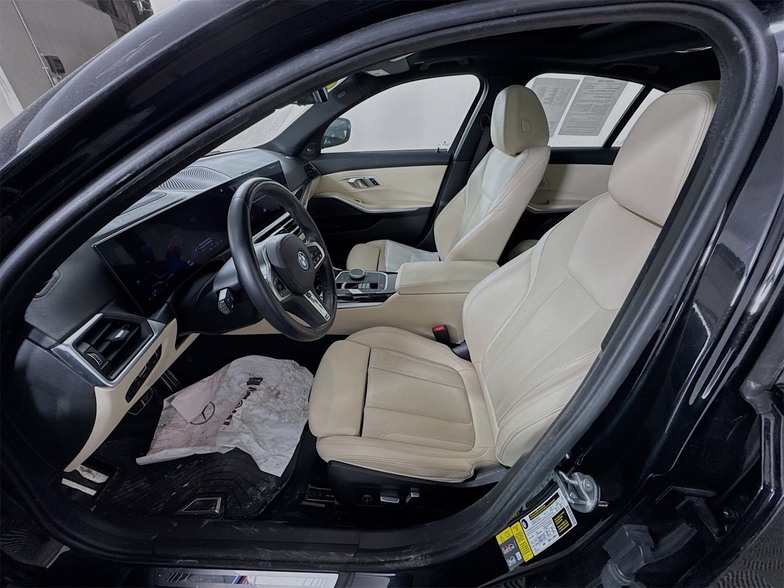 Used 2023 BMW 330e xDrive w/ M Sport Package image 17