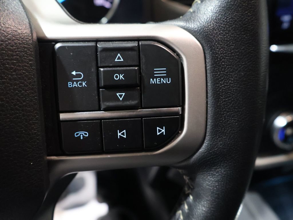 Used 2024 Ford Expedition XLT image 38