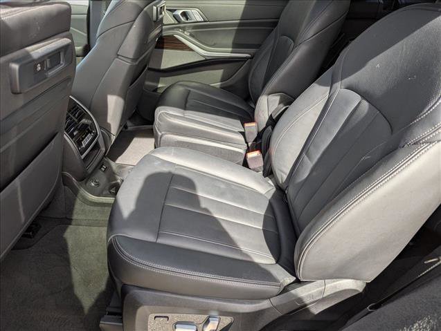 Used 2021 BMW X7 xDrive40i w/ M Sport Package image 20