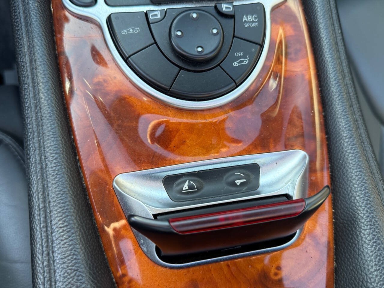 Used 2003 Mercedes-Benz SL 500 image 23