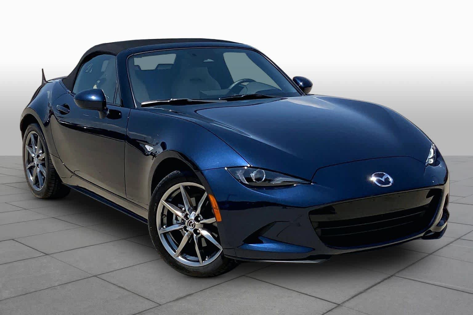 Certified 2025 MAZDA MX-5 Miata Grand Touring RWD image 3