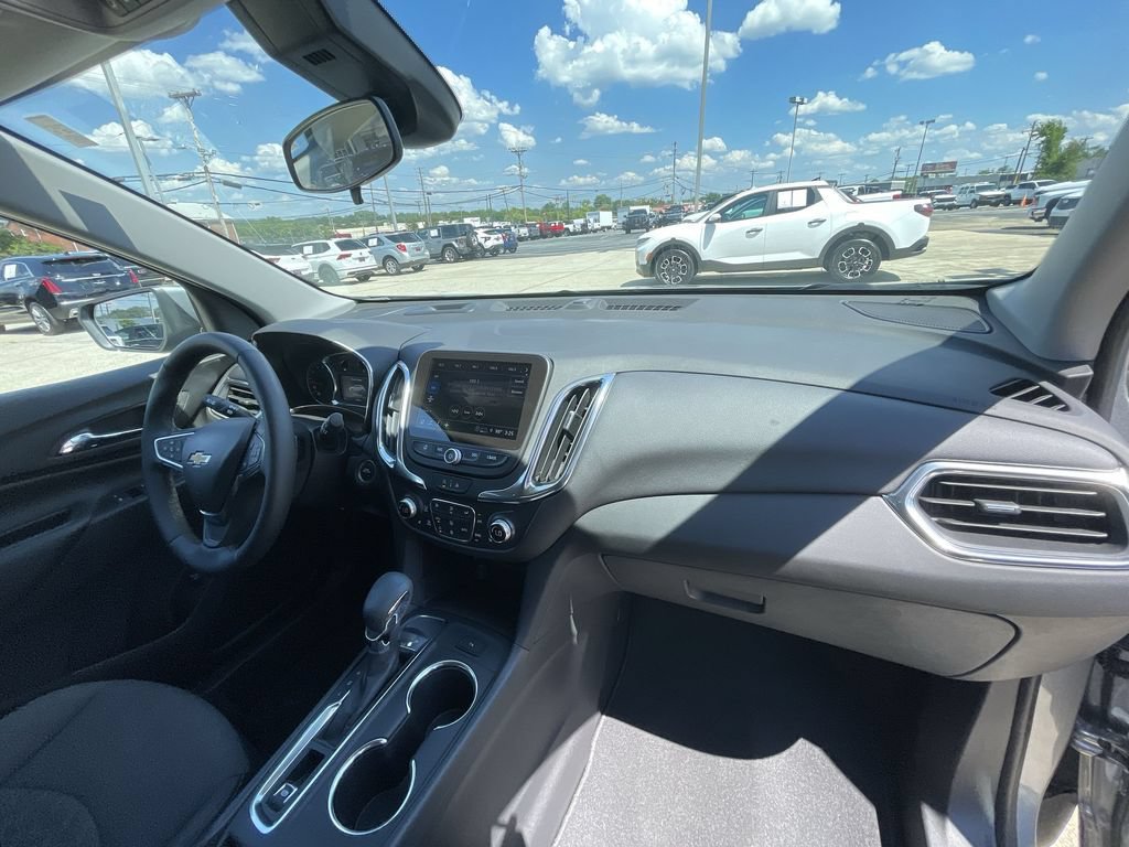 Certified 2024 Chevrolet Equinox LT FWD image 29
