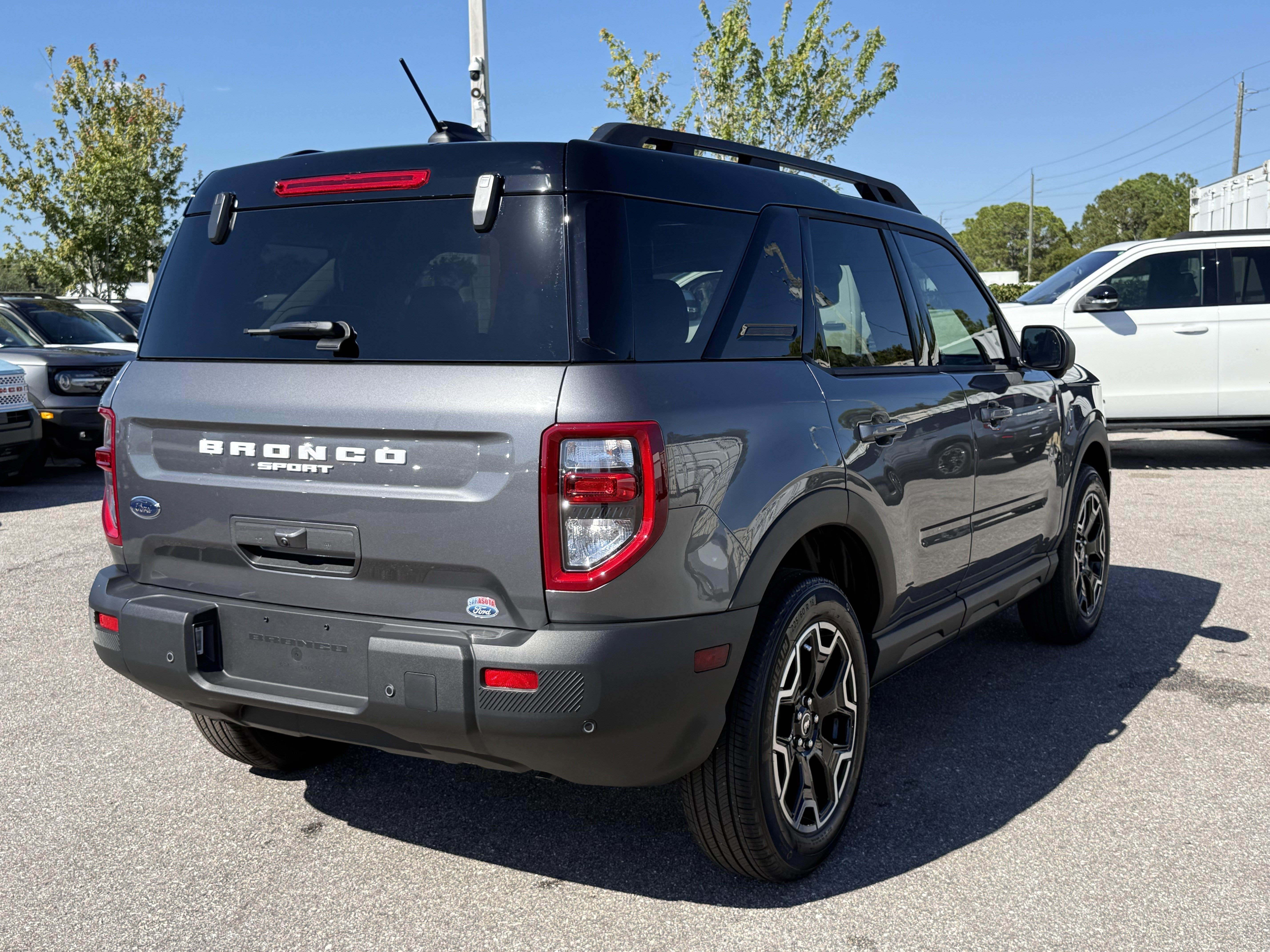 New 2025 Ford Bronco Sport Outer Banks w/ Outer Banks Tech Package+ image 5