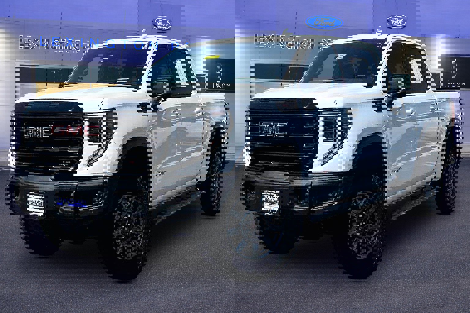 Used 2024 GMC Sierra 1500 AT4X image 3