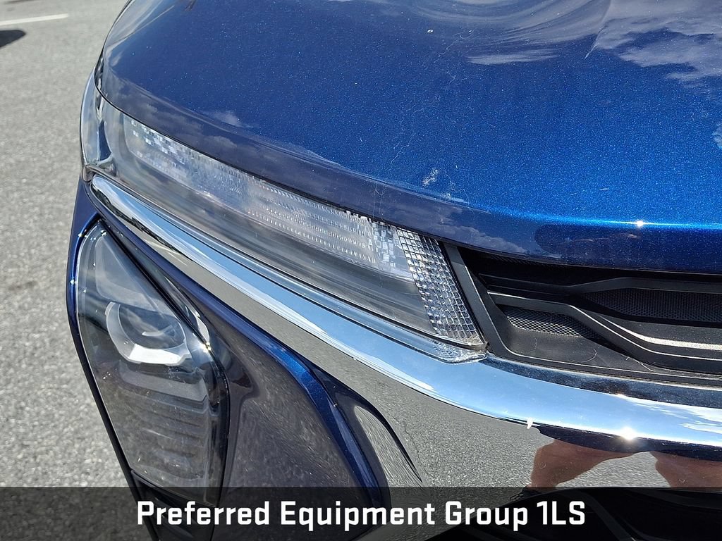 Used 2024 Chevrolet Trax LS FWD image 11