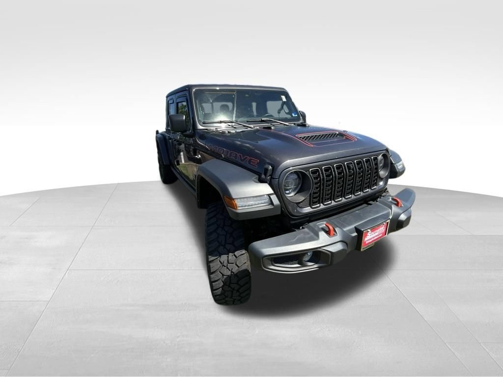 Used 2024 Jeep Gladiator Mojave w/ Technology Group AWD/4WD image 24
