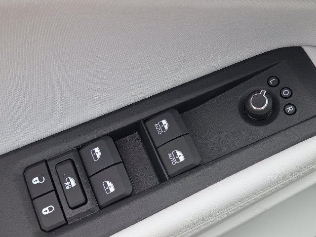 New 2026 Jeep Cherokee Laredo AWD/4WD image 31
