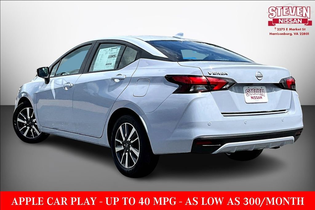 New 2025 Nissan Versa SV w/ Trunk Package FWD image 3