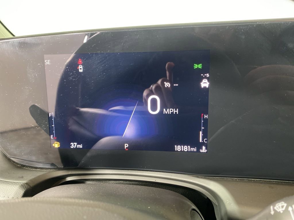 Used 2024 Buick Encore GX Preferred w/ Comfort Package image 12