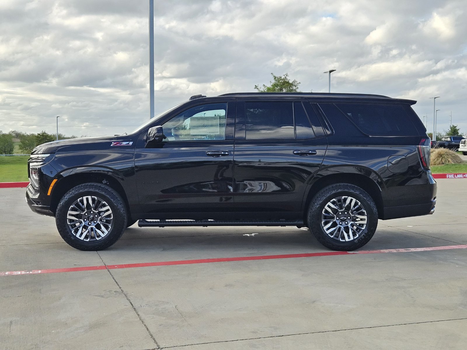 New 2027 Chevrolet Tahoe Z71 AWD/4WD image 3
