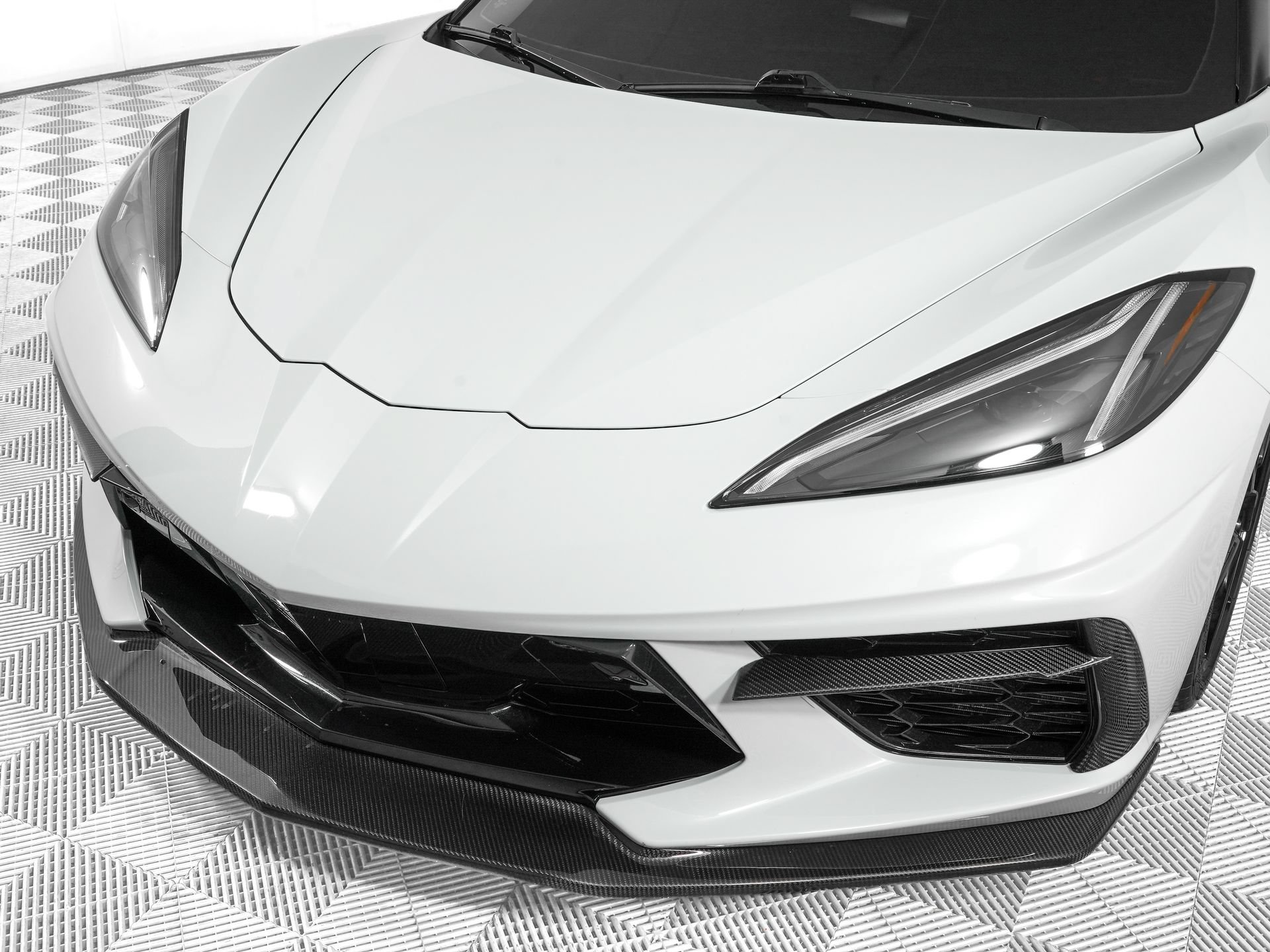Used 2020 Chevrolet Corvette Stingray Preferred Cpe w/ 2LT Preferred Equipment Group RWD image 29