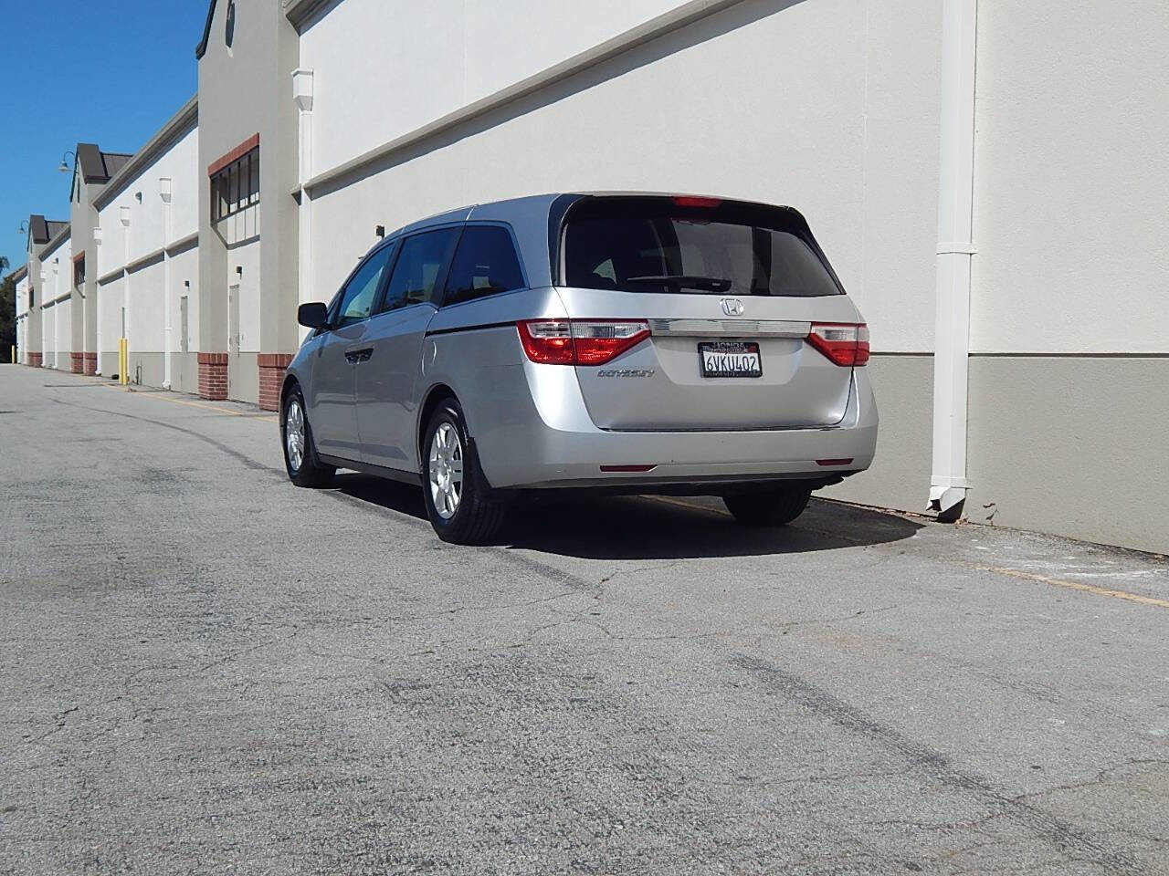 Used 2012 Honda Odyssey LX image 8