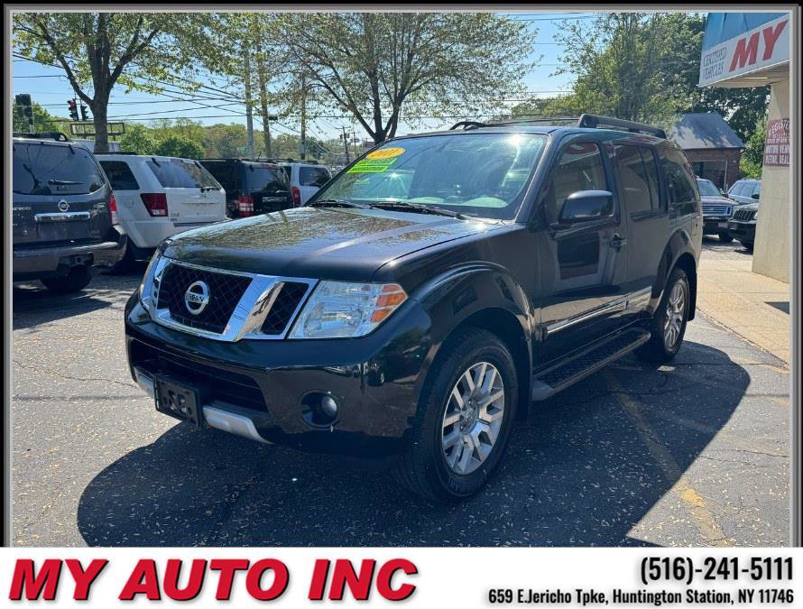 Used 2011 Nissan Pathfinder LE w/ Navigation Pkg image 8