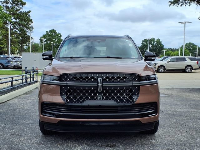 New 2025 Lincoln Navigator L Black Label w/ Black Label Special Edition AWD/4WD image 3