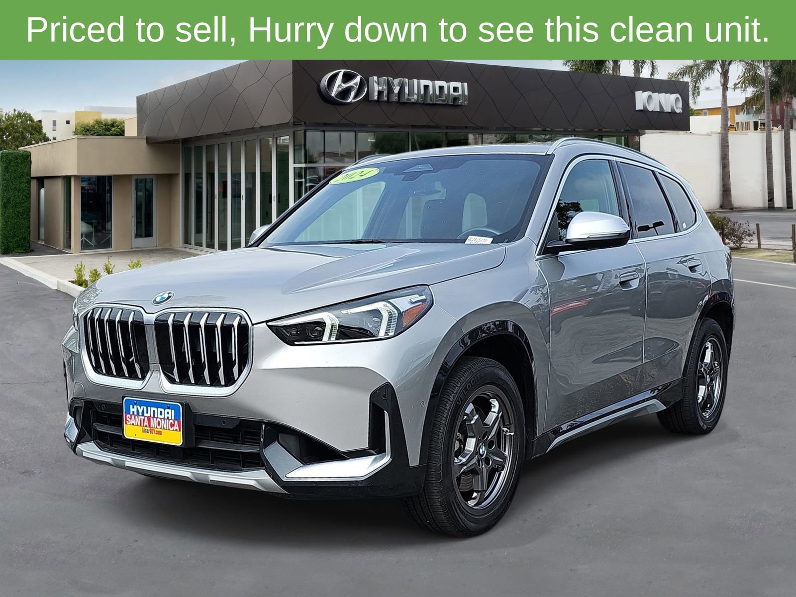 Used 2024 BMW X1 xDrive28i AWD/4WD image 7