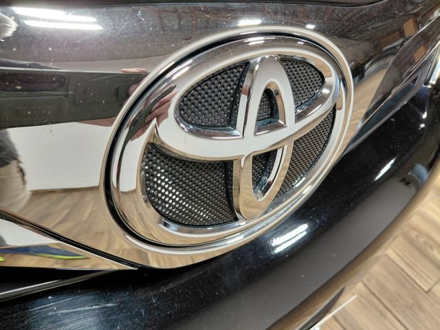 Used 2012 Toyota Camry XLE FWD image 12