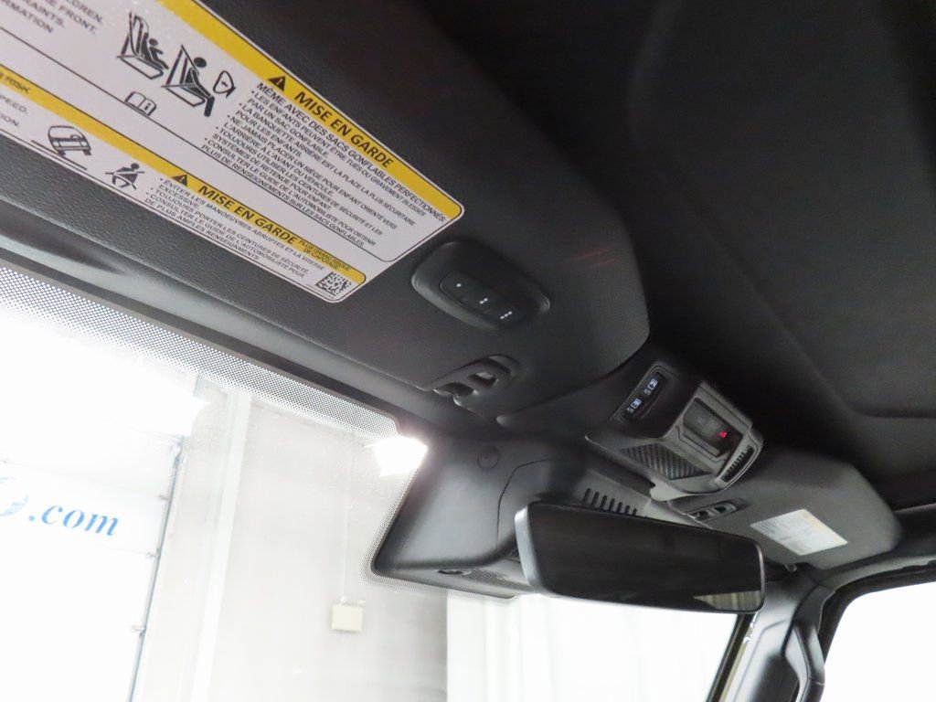 Used 2024 Jeep Wrangler Unlimited Sahara w/ Technology Group image 24