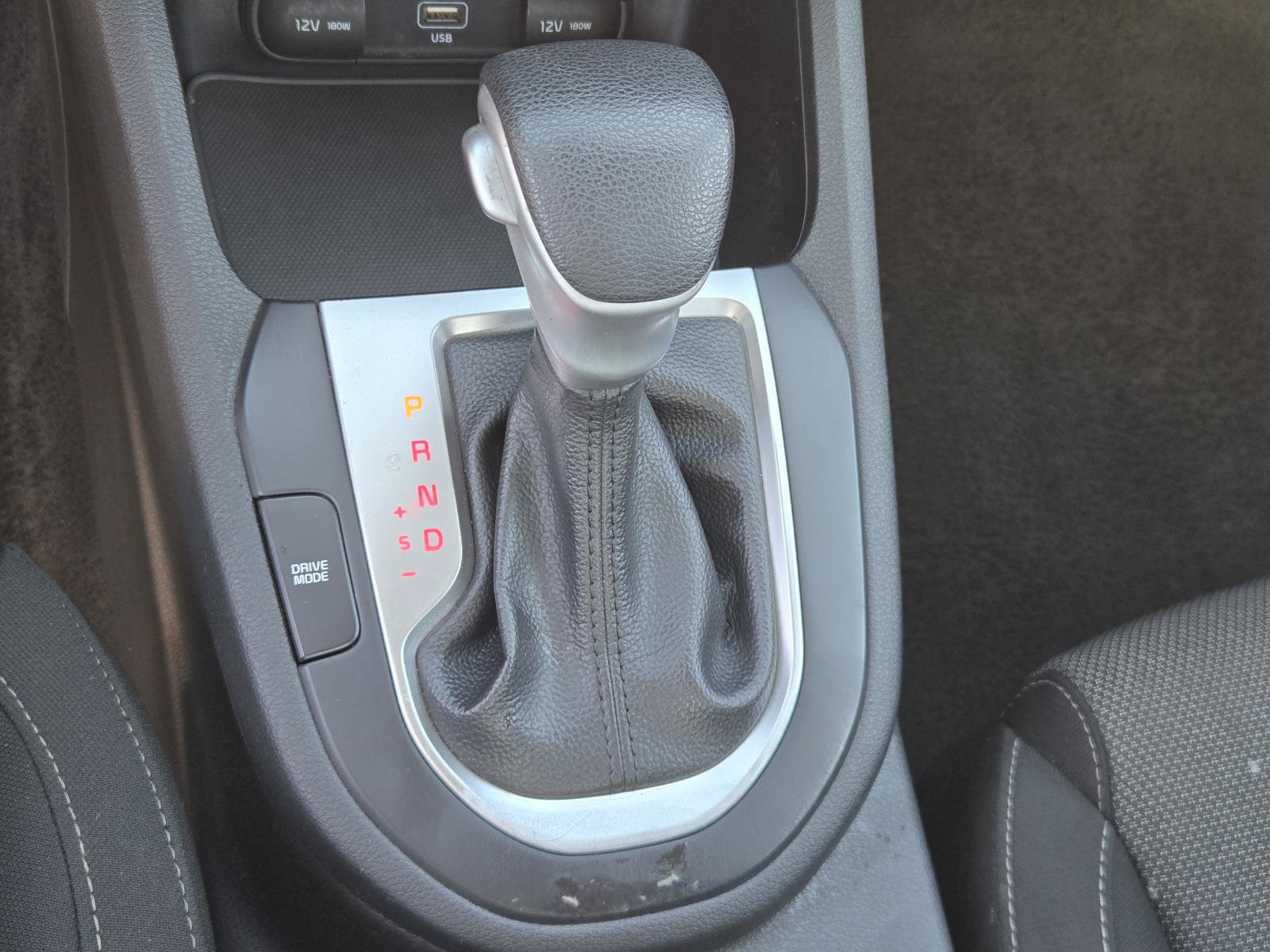 Used 2023 Kia Forte LXS w/ LXS Technology Package FWD image 13
