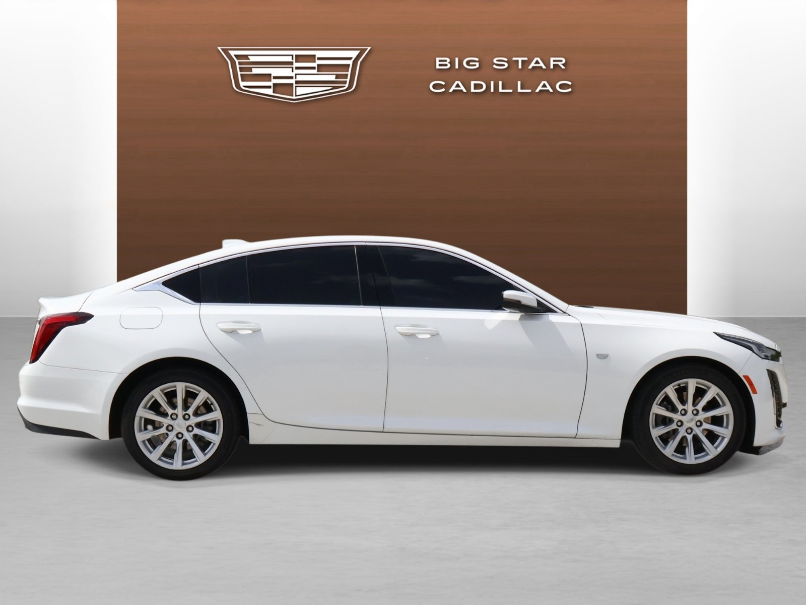 Certified 2024 Cadillac CT5 Luxury RWD image 6