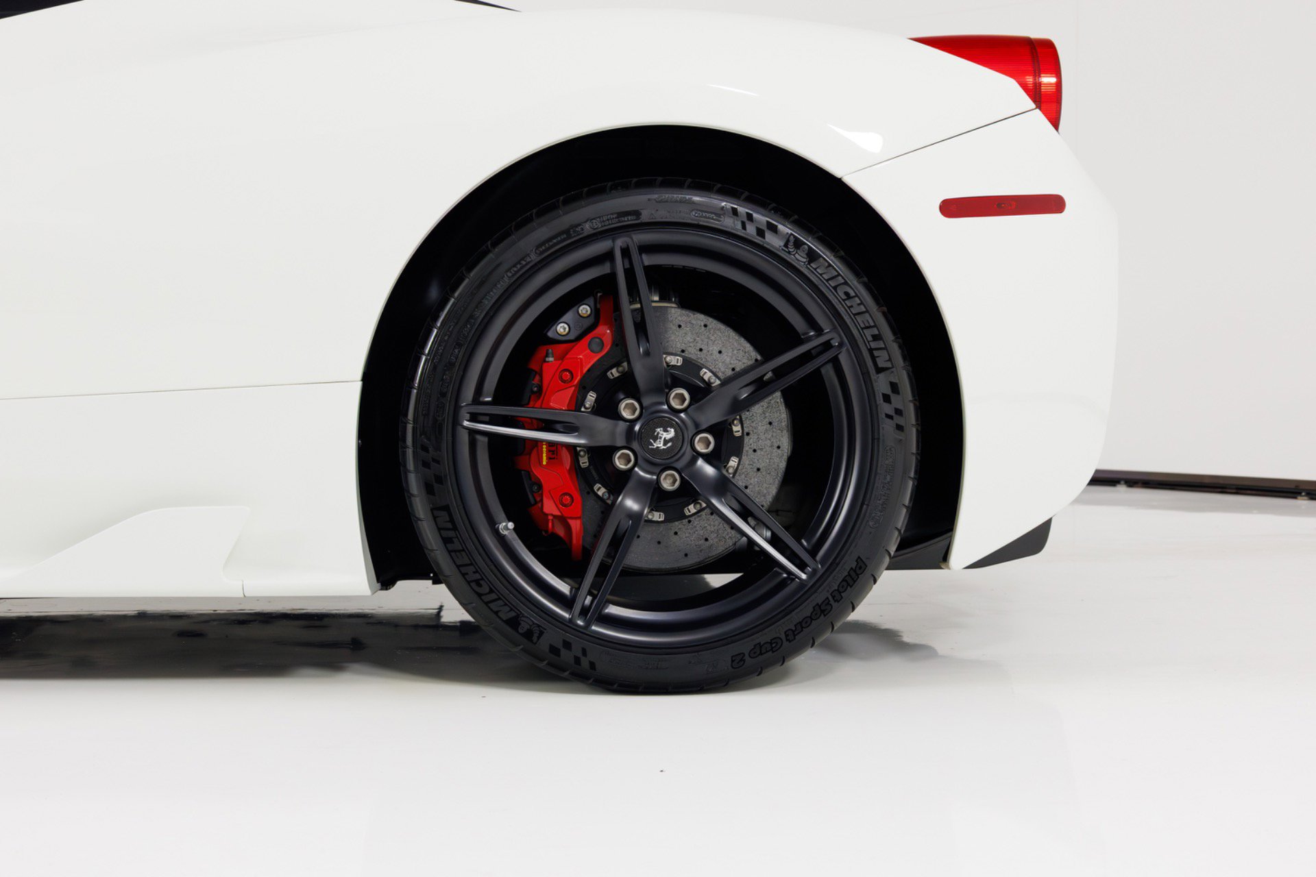 Used 2014 Ferrari 458 Speciale Coupe image 11