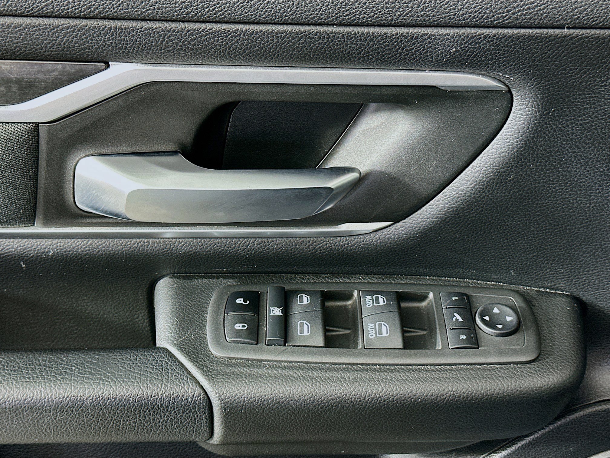 Used 2022 RAM 1500 Big Horn AWD/4WD image 15