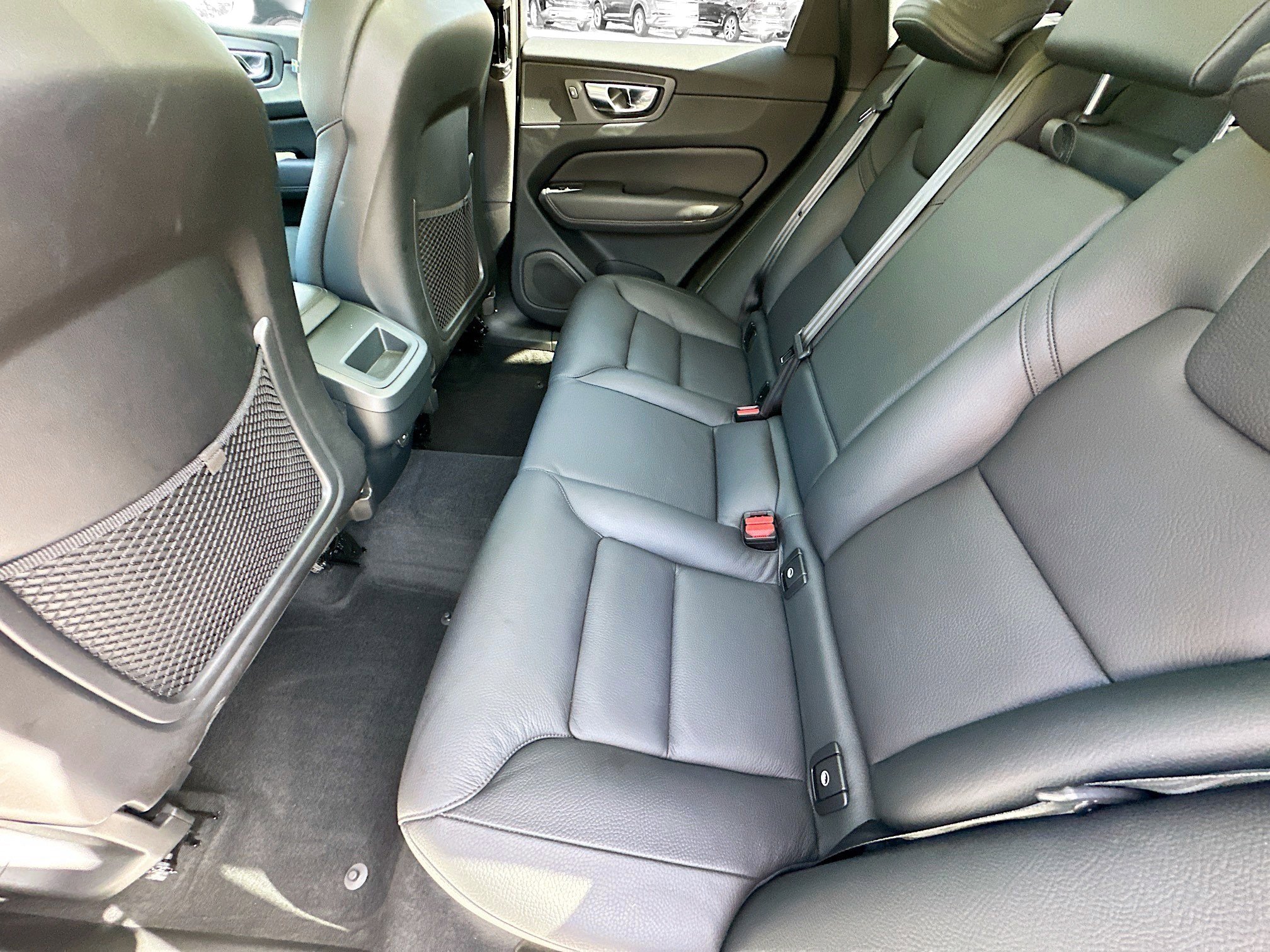 Used 2023 Volvo XC60 B5 Plus w/ Protection Package Premier image 24