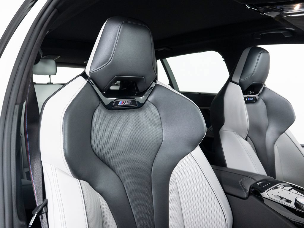 Used 2026 BMW M5 Touring w/ M Driver's Package AWD/4WD image 42