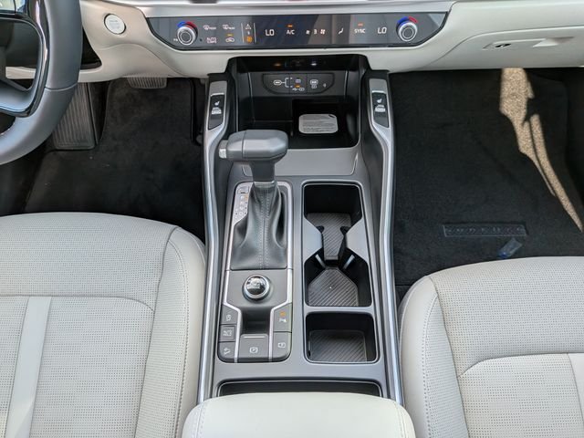 New 2026 Kia Sorento S FWD image 21