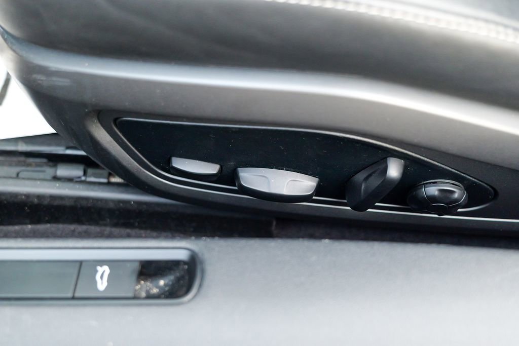 Used 2020 Porsche 911 Carrera S image 34