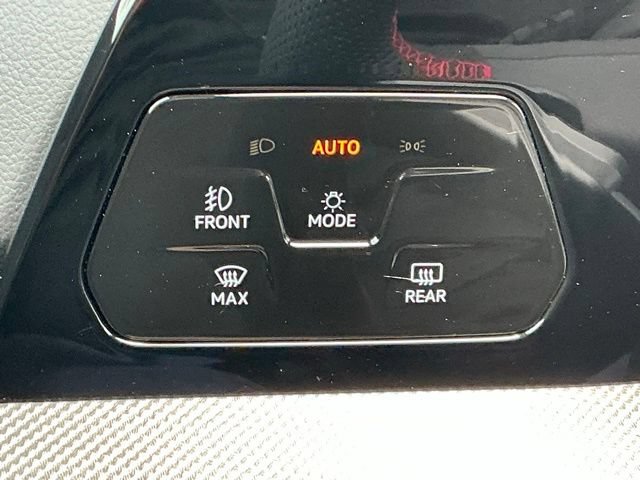 New 2026 Volkswagen GTI SE FWD image 27