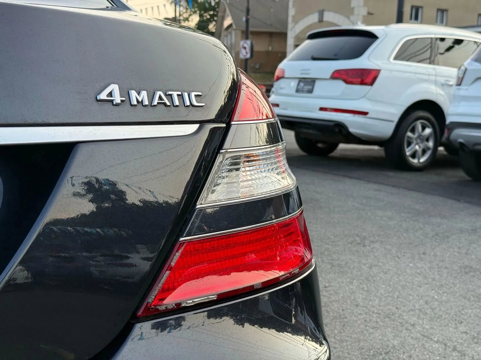 Used 2009 Mercedes-Benz S 550 4MATIC image 6