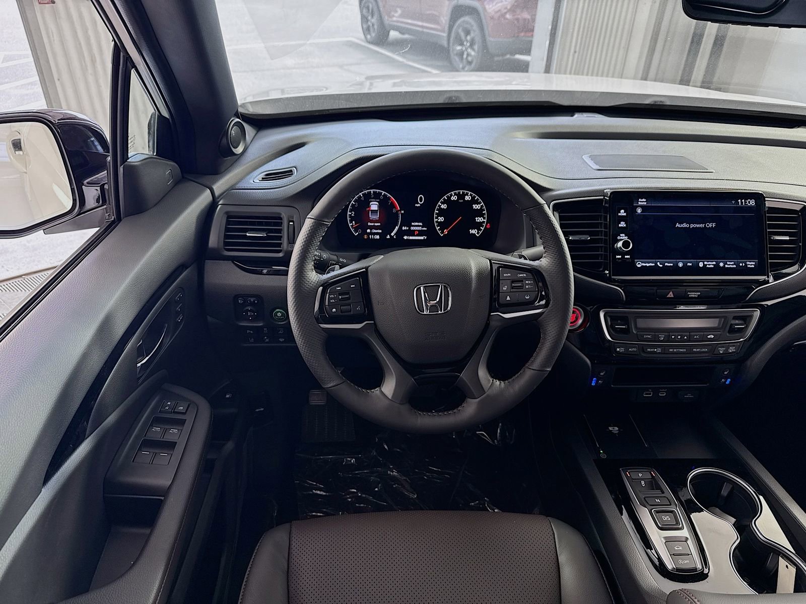 Used 2025 Honda Ridgeline Black Edition image 13