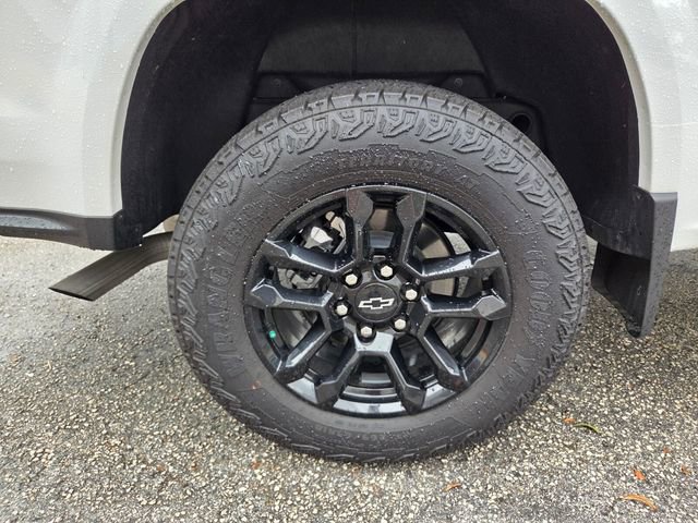 Used 2025 Chevrolet Colorado Z71 w/ Midnight Edition image 22