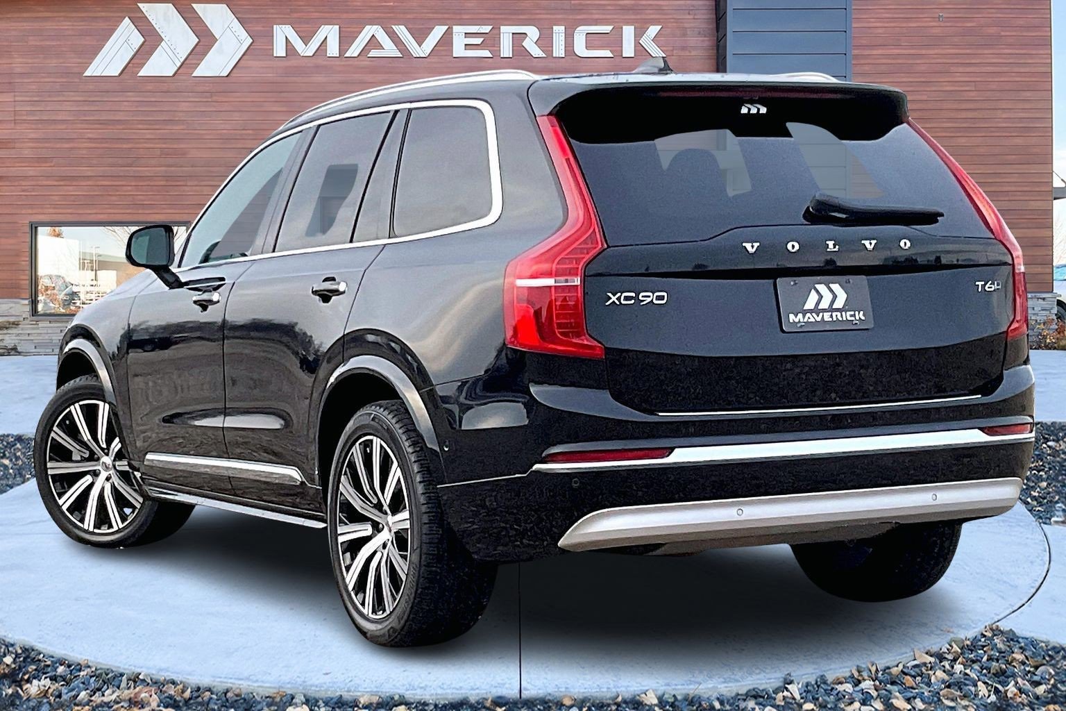 Used 2022 Volvo XC90 T6 Inscription w/ Climate Package image 4