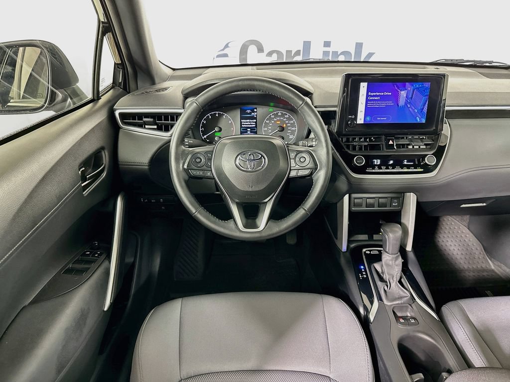 Used 2024 Toyota Corolla Cross AWD Hybrid image 24