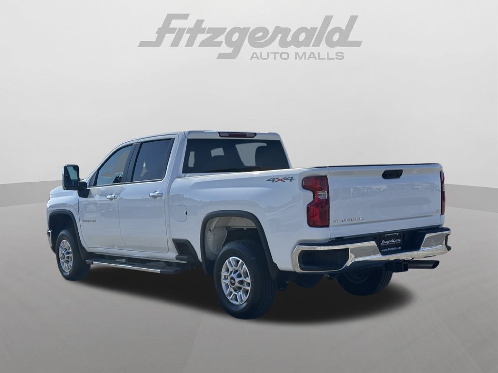 Used 2025 Chevrolet Silverado 2500 LT w/ Convenience Package AWD/4WD image 7