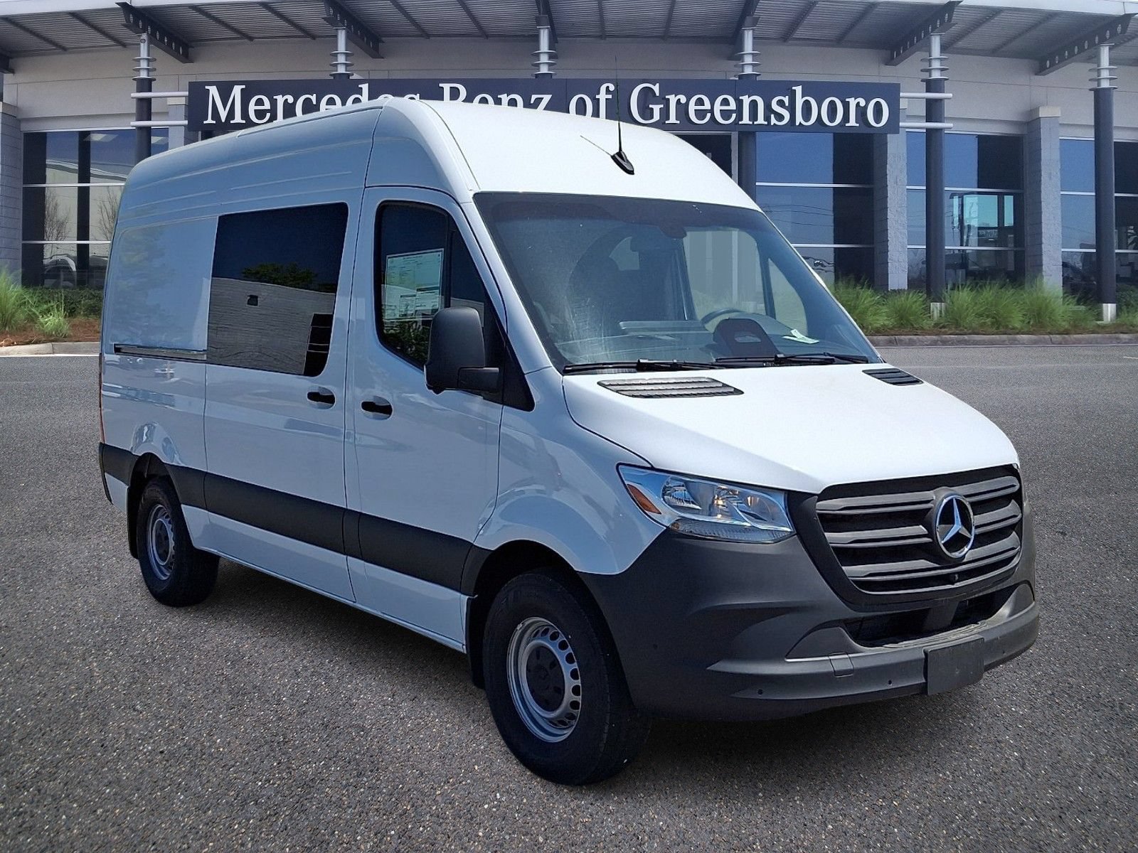 New 2026 Mercedes-Benz Sprinter 2500 image 2