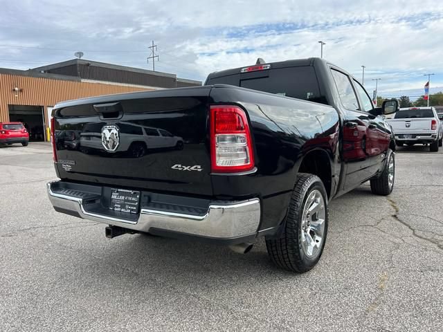 Used 2022 RAM 1500 Big Horn AWD/4WD image 3